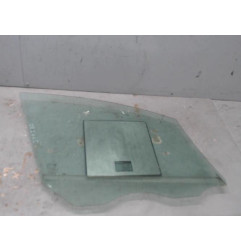 Vitre avant gauche OPEL MERIVA B