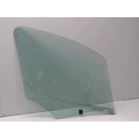 Vitre avant gauche PEUGEOT PARTNER 2