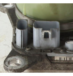 Pompe de direction VOLVO S 40 2 Photo n°9