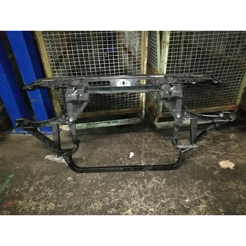 Face avant BMW X3 E83