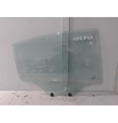 Vitre arriere droit PEUGEOT 208 1 Photo n°1