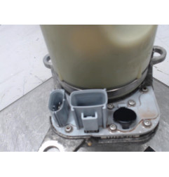 Pompe de direction VOLVO V 50 Photo n°2