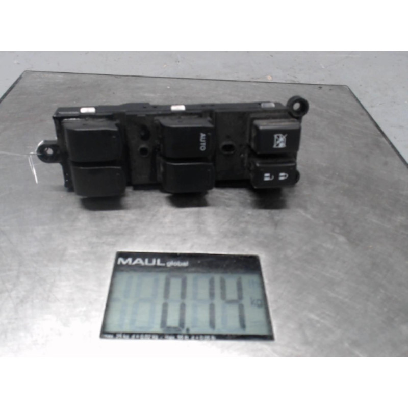 Interrupteur de leve vitre avant gauche SUZUKI SWIFT 4