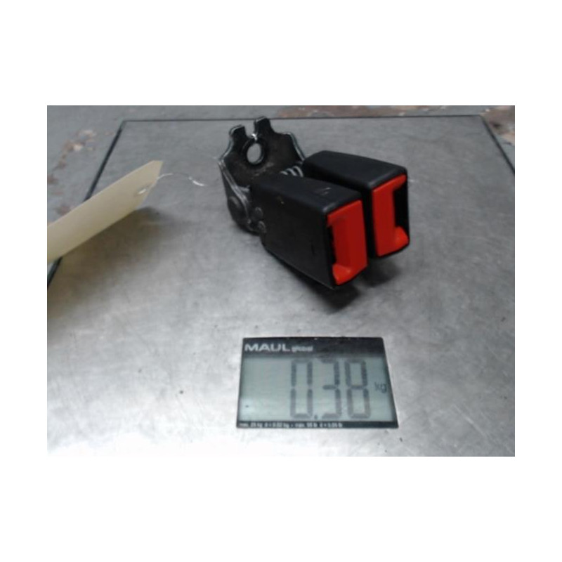 Attache ceinture arriere droit FORD FOCUS 3