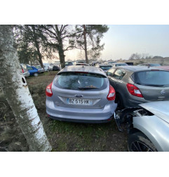 Attache ceinture arriere droit FORD FOCUS 3 Photo n°9