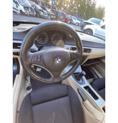 Vitre avant gauche BMW SERIE 3 E91 Photo n°5