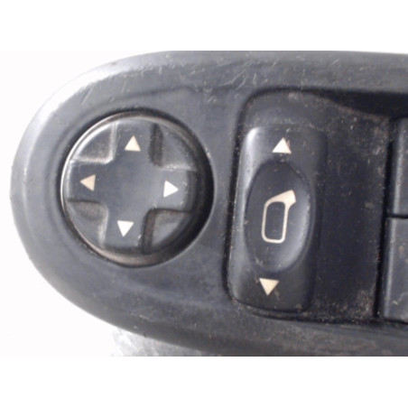 Interrupteur de leve vitre avant gauche PEUGEOT 308 1