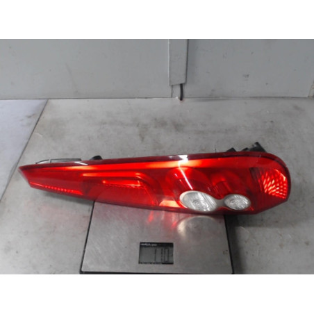 Feu arriere principal droit (feux) FORD FIESTA 5 Photo n°1