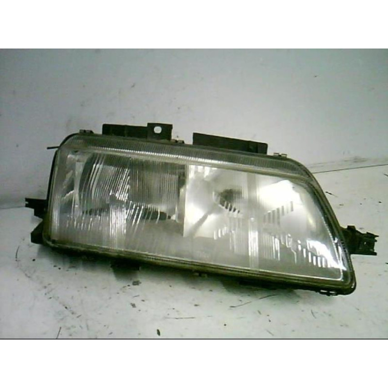 Optique avant principal droit (feux)(phare) PEUGEOT 605