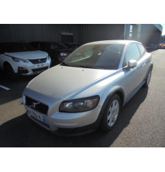 Pompe de direction VOLVO C 30 Photo n°9