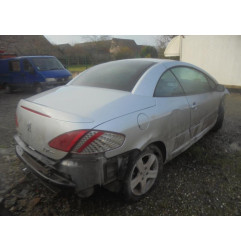 Vitre arriere gauche PEUGEOT 307 Photo n°6