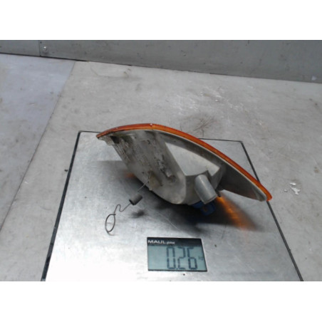 Optique avant secondaire droit (feux)(clignotant) MERCEDES VITO 638