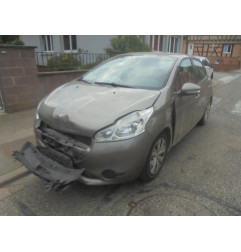 Vitre arriere gauche PEUGEOT 208 1 Photo n°4