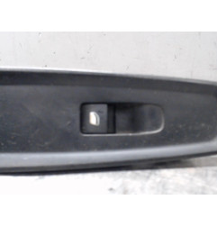 Interrupteur de leve vitre avant droit CITROEN C4 1