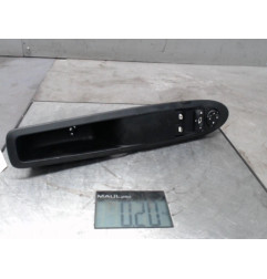 Interrupteur de leve vitre avant gauche CITROEN DS3 Photo n°1