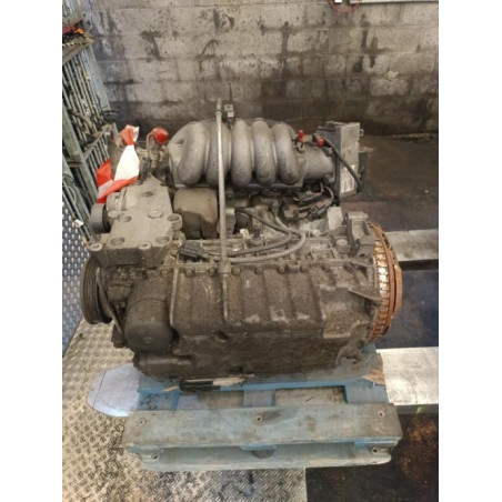 Moteur VOLVO V 70 1 Photo n°1