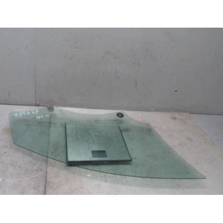Vitre avant gauche PEUGEOT 308 2 SW