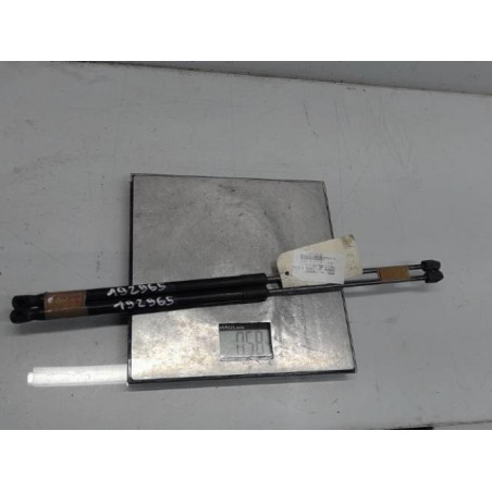 Verin de coffre OPEL CORSA D Photo n°1