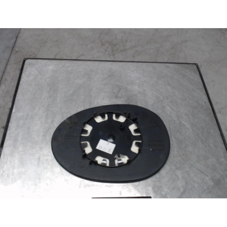 Glace retroviseur droit TOYOTA AYGO 1