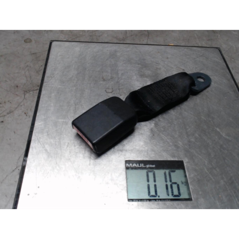 Attache ceinture arriere droit DACIA SANDERO 1