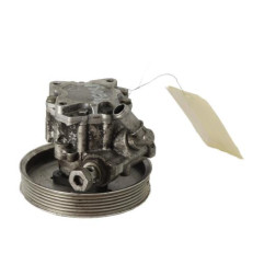 Pompe de direction AUDI A4 2 Photo n°1