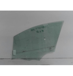 Vitre avant droit PEUGEOT 208 1