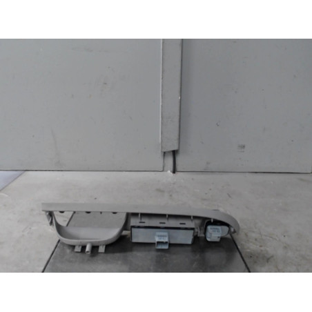 Interrupteur de leve vitre avant gauche VOLKSWAGEN PASSAT 5