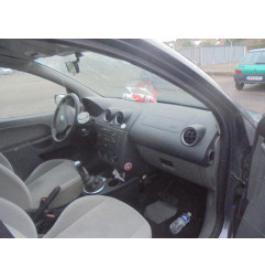 Face avant FORD FIESTA 5 Photo n°7