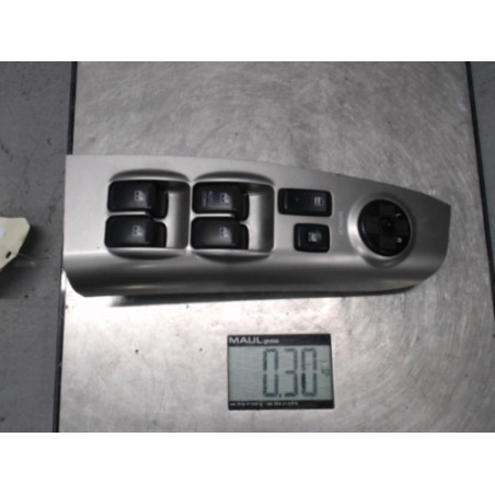 Interrupteur de leve vitre avant gauche KIA SPORTAGE 2 Photo n°1