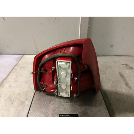 Feu arriere principal droit (feux) SKODA OCTAVIA 2