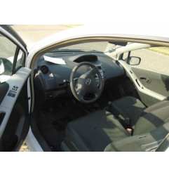 Ceinture avant droit TOYOTA YARIS 2 Photo n°4