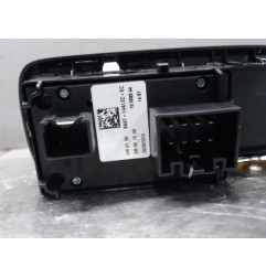 Interrupteur de leve vitre avant gauche FORD FIESTA 6 Photo n°3