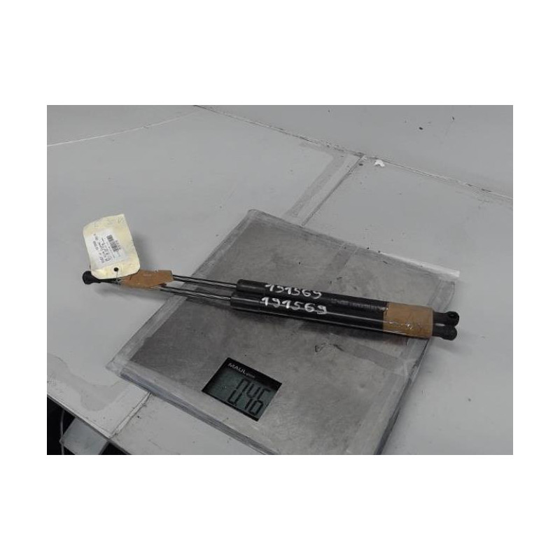 Verin de coffre PEUGEOT 208 1