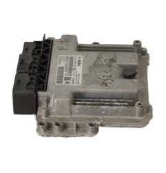 Calculateur moteur PEUGEOT 208 1 Photo n°3