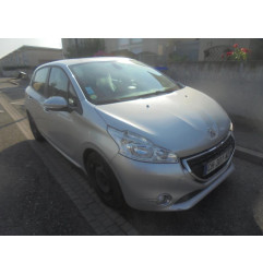 Calculateur moteur PEUGEOT 208 1 Photo n°9