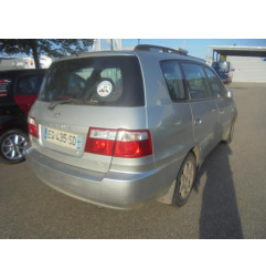 Cache moteur  KIA CARENS 2 Photo n°6