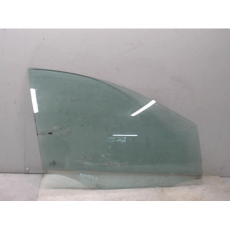 Vitre avant droit MERCEDES CLASSE B 245 Photo n°1
