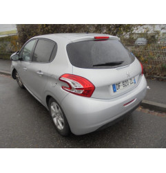 Trappe d'essence PEUGEOT 208 1 Photo n°7