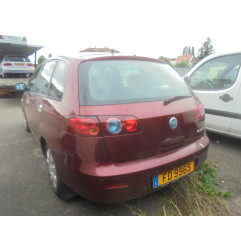 Capot FIAT CROMA 2 Photo n°7