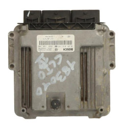 Calculateur moteur RENAULT CLIO 4 Photo n°6