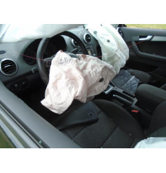 Boitier papillon AUDI A3 2 Photo n°11