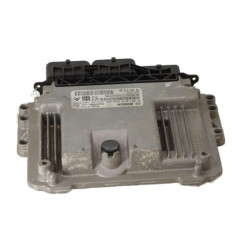 Calculateur moteur PEUGEOT 208 1 Photo n°4