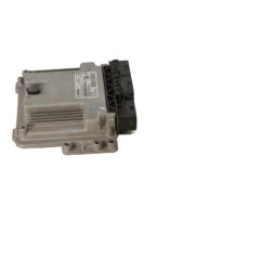 Calculateur moteur PEUGEOT 208 1 Photo n°5