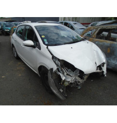 Trappe d'essence PEUGEOT 208 1 Photo n°4