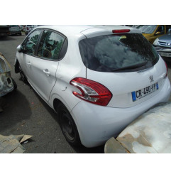 Trappe d'essence PEUGEOT 208 1 Photo n°6