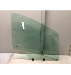 Vitre avant droit CITROEN C3 2 Photo n°1