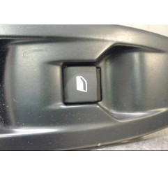 Interrupteur de leve vitre avant droit PEUGEOT 208 1