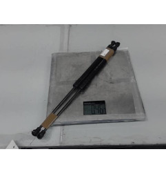 Verin de coffre RENAULT CLIO 4 Photo n°3