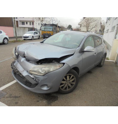 Vitre arriere gauche RENAULT MEGANE 3 Photo n°4