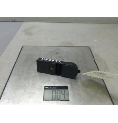 Interrupteur de leve vitre avant droit OPEL ASTRA H Photo n°1